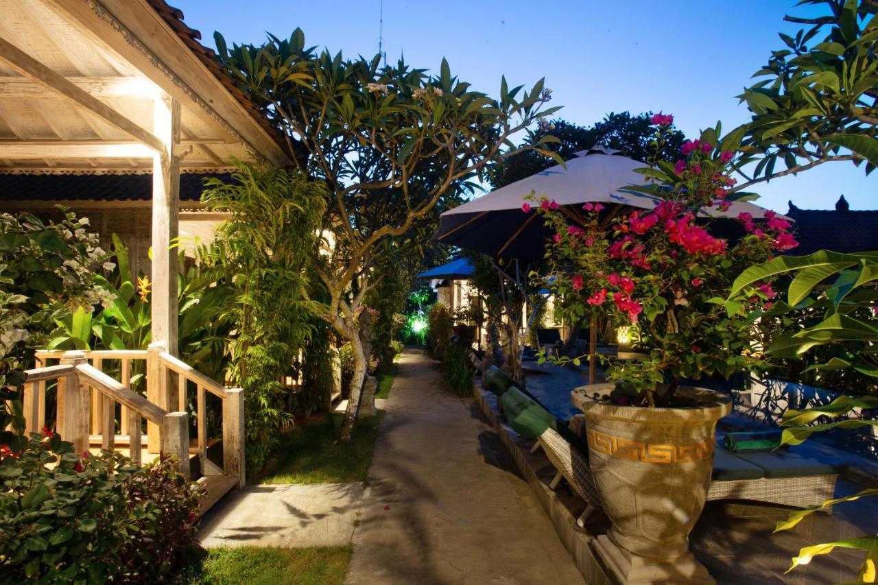 221 Garden Cottages Nusa Lembongan  Exterior photo