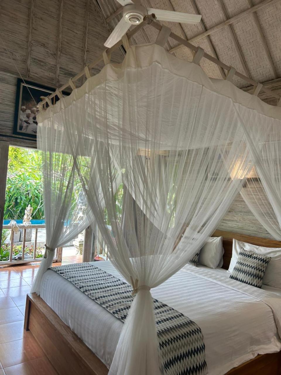 221 Garden Cottages Nusa Lembongan  Exterior photo