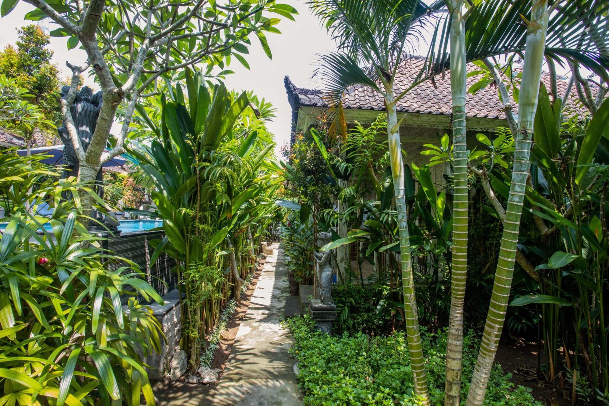 221 Garden Cottages Nusa Lembongan  Exterior photo